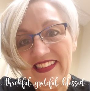 Meet your Posher, Jonny